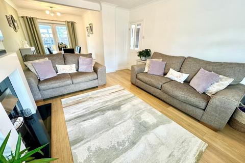 3 bedroom link detached house for sale, Maidstone Drive, Marton-In-Cleveland, Middlesbrough