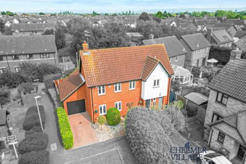 4 bedroom detached house for sale, Goddard Way, Chelmsford CM2