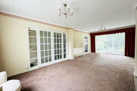 3 bedroom detached house for sale, Trent View Gardens, Radcliffe-On-Trent, Nottingham