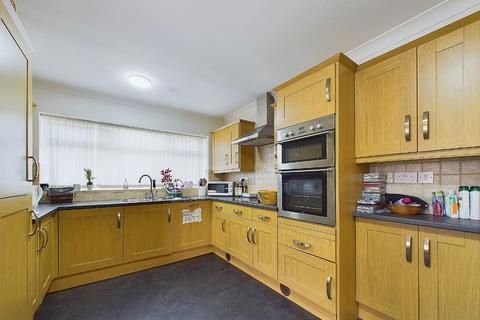2a Montgomery Close, Sidcup, DA15 8RA
