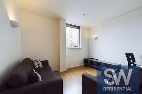 2 bedroom apartment to rent, West Point, Wellington Street