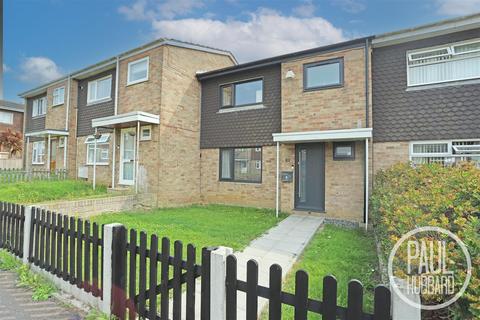 Gorse Green, Lowestoft, NR32