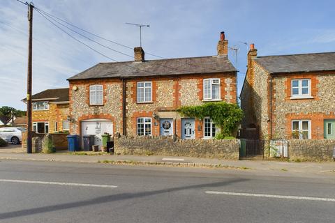 2 bedroom cottage for sale, Main Road, Naphill