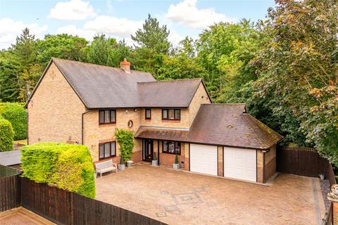 5 bedroom detached house for sale, Broadway Avenue, Giffard Park, Milton Keynes, Buckinghamshire, MK14