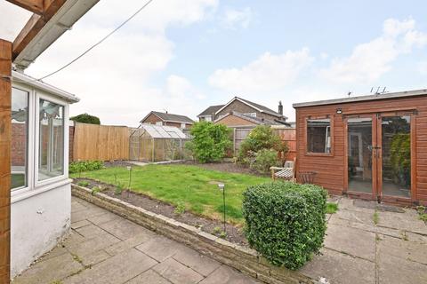 2 bedroom bungalow for sale, The Hawthorns, Riccall, York, YO19