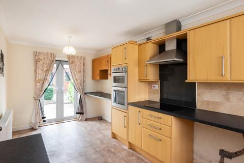 2 bedroom bungalow for sale, The Hawthorns, Riccall, York, YO19