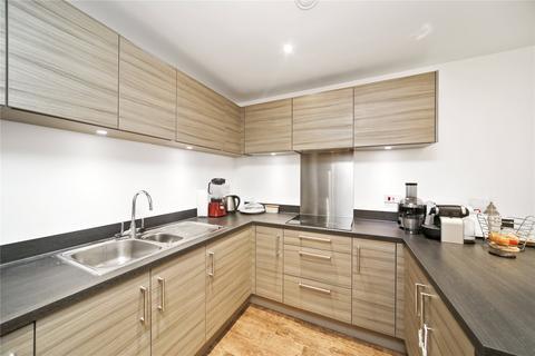 2 bedroom flat to rent, Felix Point London E14