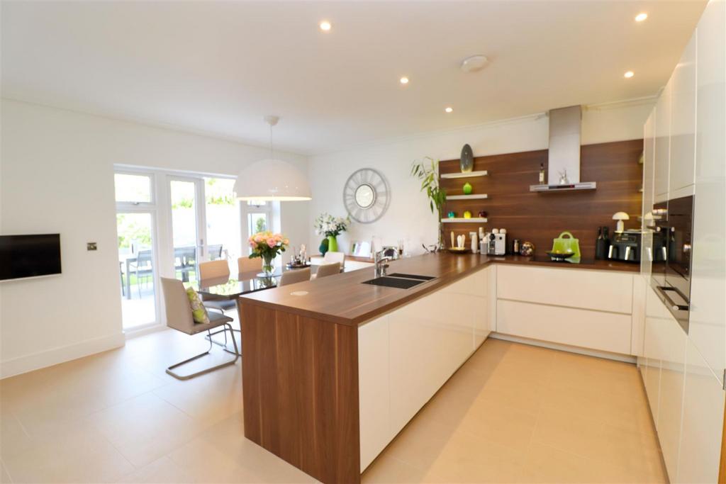 Kitchen/Dining/Family Room