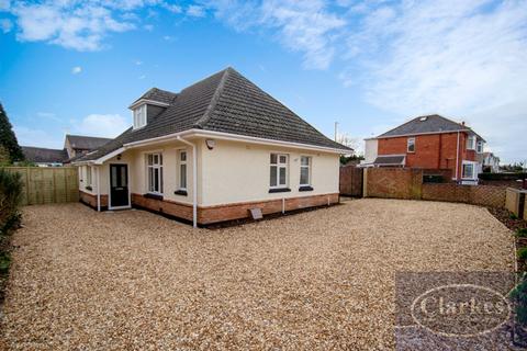 4 bedroom detached bungalow for sale, Kingswell Road, Ensbury Park, Bournemouth
