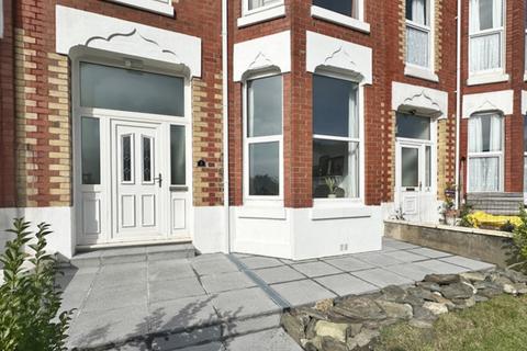 5 bedroom terraced house for sale, 5 Royal Terrace, Onchan, IM3 1EE