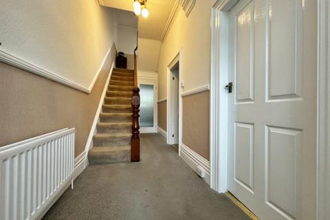 5 bedroom terraced house for sale, 5 Royal Terrace, Onchan, IM3 1EE