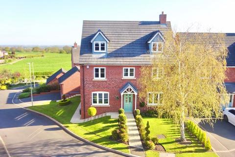 5 bedroom detached house for sale, Moat Lane, Woore, CW3