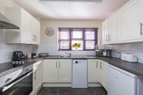 2 bedroom retirement property for sale, Riverside Housing, Addlestone KT15