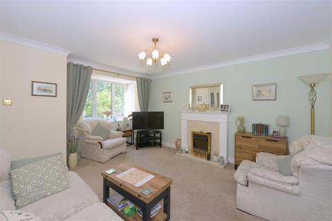 3 bedroom detached house for sale, Forton Bank, Montford Bridge, Shrewsbury