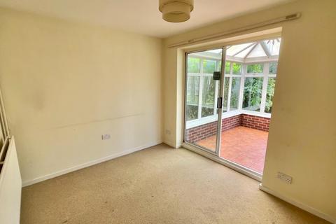 3 bedroom semi-detached house for sale, Chesford Grove, Stratford-upon-Avon