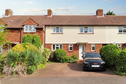 3 bedroom terraced house for sale, Newlands Close, Hersham KT12