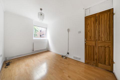 12 Rainsford Close, Stanmore, HA7 3DJ