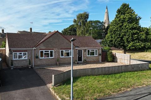 4 bedroom bungalow for sale, Ridgeway, Stanground Village, Peterborough, PE2