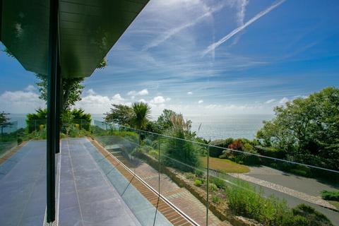 4 bedroom detached house for sale, The Corniche, Sandgate, CT20