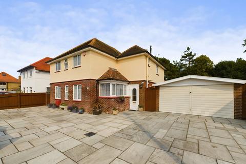 4 bedroom detached house for sale, Brassey Avenue, Broadstairs, CT10