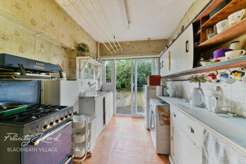 20 Wricklemarsh Road, London, SE3 0NF