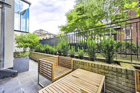 2 bedroom flat for sale, Larch Court, Maida Vale, London, W9