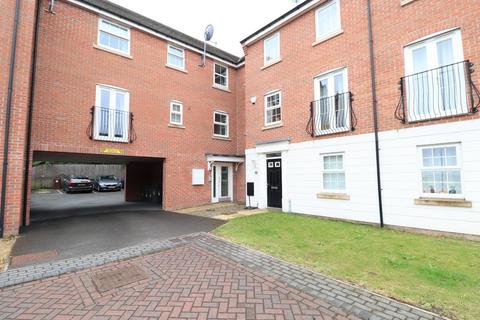 2 bedroom flat to rent, Edward Close, Pudsey, West Yorkshire, UK, LS28