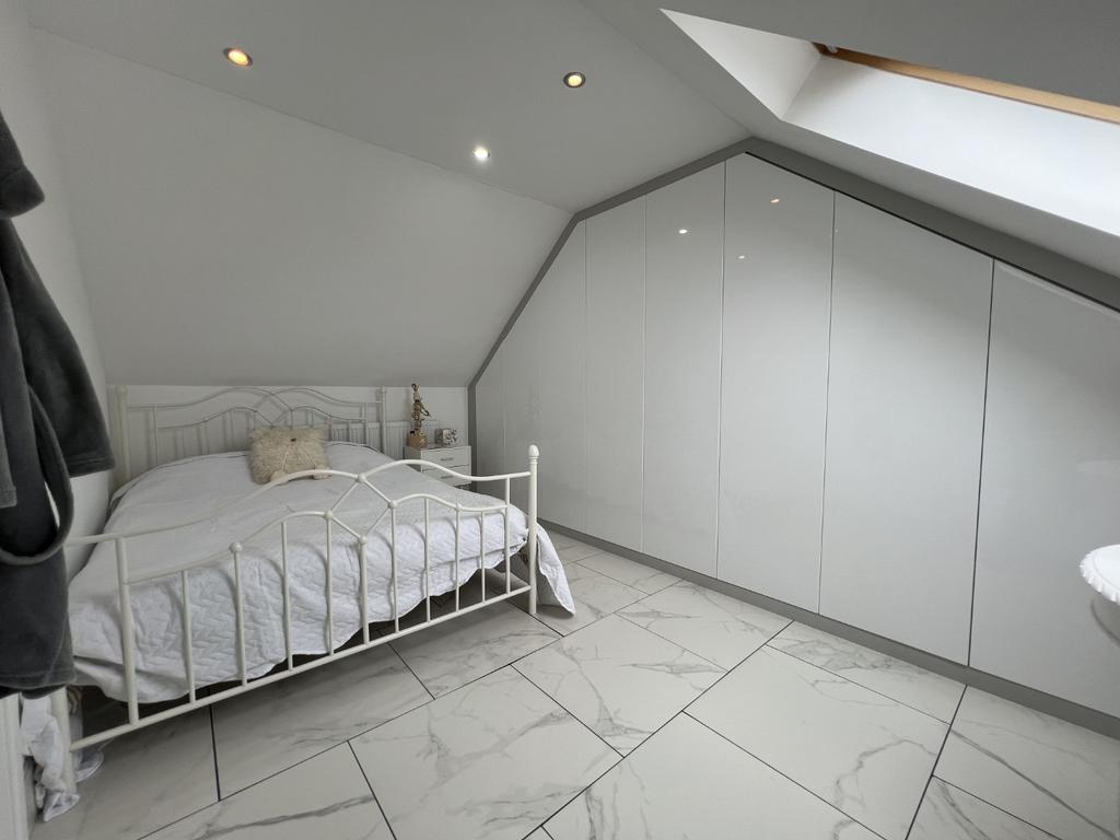 Double Bedroom 3