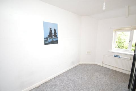 17 Acre Road, Leeds, LS10 4LF