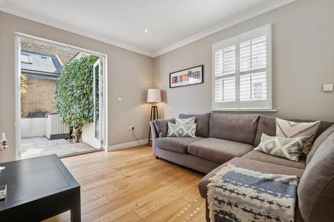 2 bedroom flat for sale, Quinnell House, 200 St. Ann's Hill, London