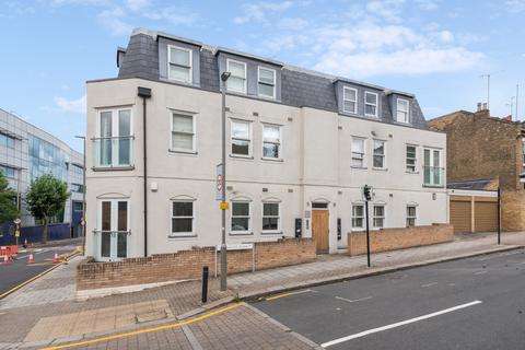 2 bedroom flat for sale, Quinnell House, 200 St. Ann's Hill, London