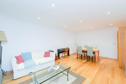 2 bedroom flat to rent, Shearwater Court, Star Place