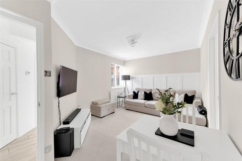 47a Windsor Drive, Orpington, BR6 6EZ