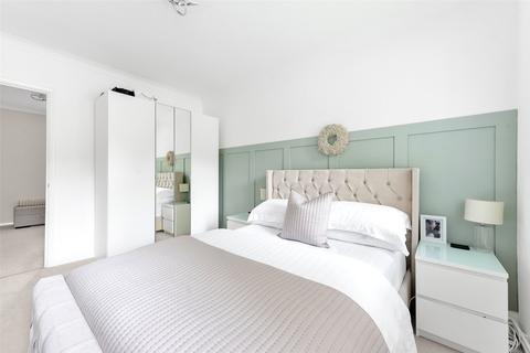 47a Windsor Drive, Orpington, BR6 6EZ