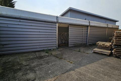 Trade counter to rent, Bury St. Edmunds IP33