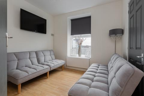 4 bedroom apartment to rent, Langham Street, Liverpool L4