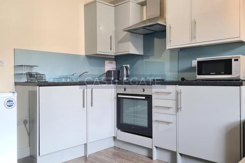 1 bedroom flat to rent, New Street, Huddersfield, HD1 2AX