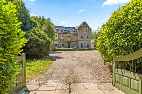 3 bedroom house for sale, Castle Square, Bletchingley, Redhill, Surrey, RH1