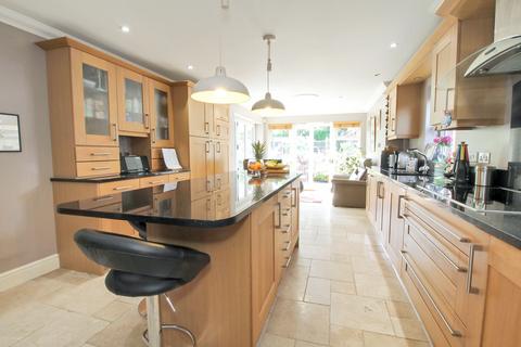 6 bedroom detached house for sale, Newtown, Hampshire