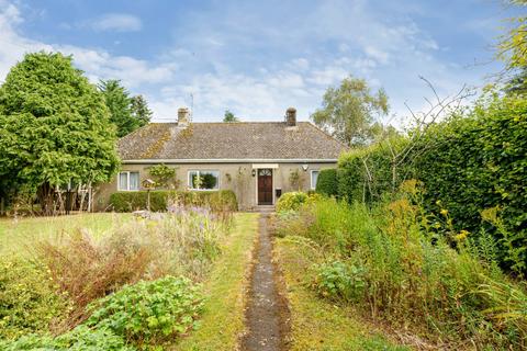 2 bedroom bungalow for sale, London Road, Poulton, Cirencester, Gloucestershire, GL7