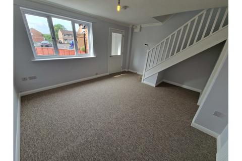 3 bedroom semi-detached house to rent, Linley Close, Bridgwater TA6