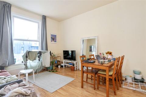 3 bedroom apartment to rent, Wilberforce Road, London, N4