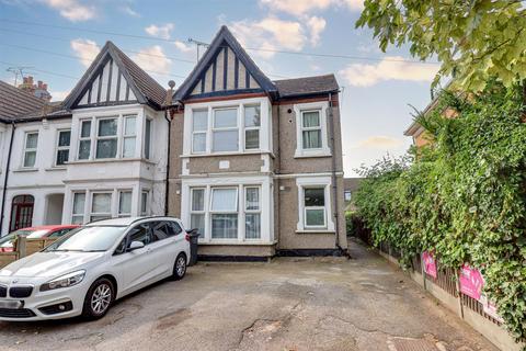 2 bedroom flat for sale, Anerley Road, Westcliff-on-Sea SS0