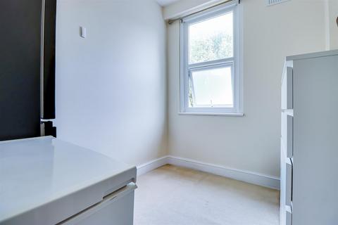 49a Anerley Road, Westcliff-on-sea, SS0 7HJ