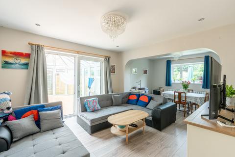 2 Crantock Drive, Almondsbury, Bristol, BS32 4HG