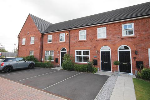 3 bedroom terraced house for sale, Townfield Place, Chelford