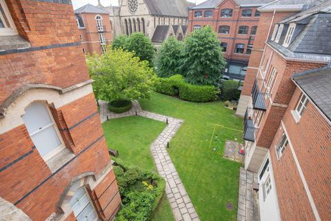 2 bedroom apartment for sale, Shaftesbury Hall, St. Georges Place, Cheltenham, GL50