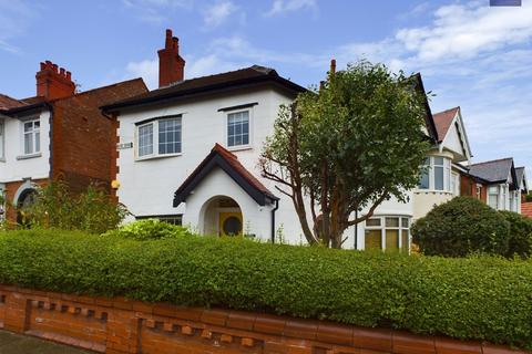 4 bedroom semi-detached house for sale, Mere Road, Blackpool, FY3