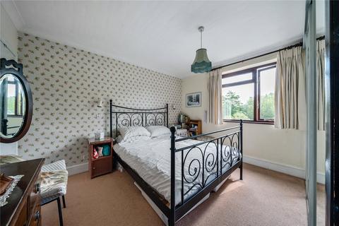 2 bedroom semi-detached house for sale, Hythe End Road, Staines-upon-Thames TW19