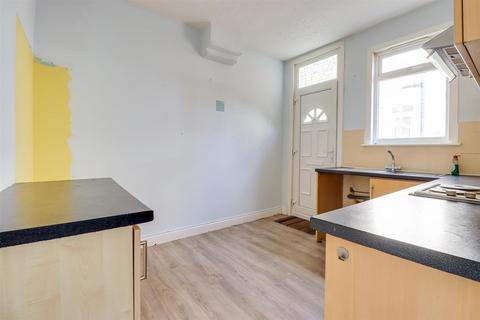 1 bedroom flat for sale, Christchurch Road, Southend-On-Sea SS2